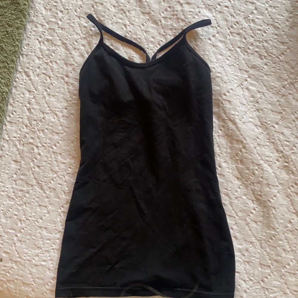 Black lululemon workout top